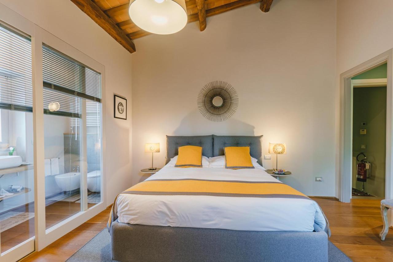 Duchess Boutique De Charme Bed & Breakfast ฟลอเรนซ์ ภายนอก รูปภาพ