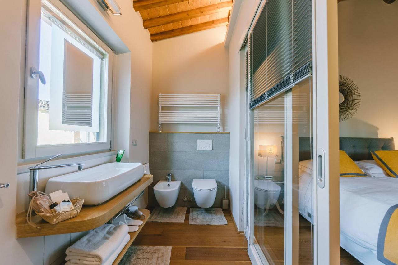 Duchess Boutique De Charme Bed & Breakfast ฟลอเรนซ์ ภายนอก รูปภาพ