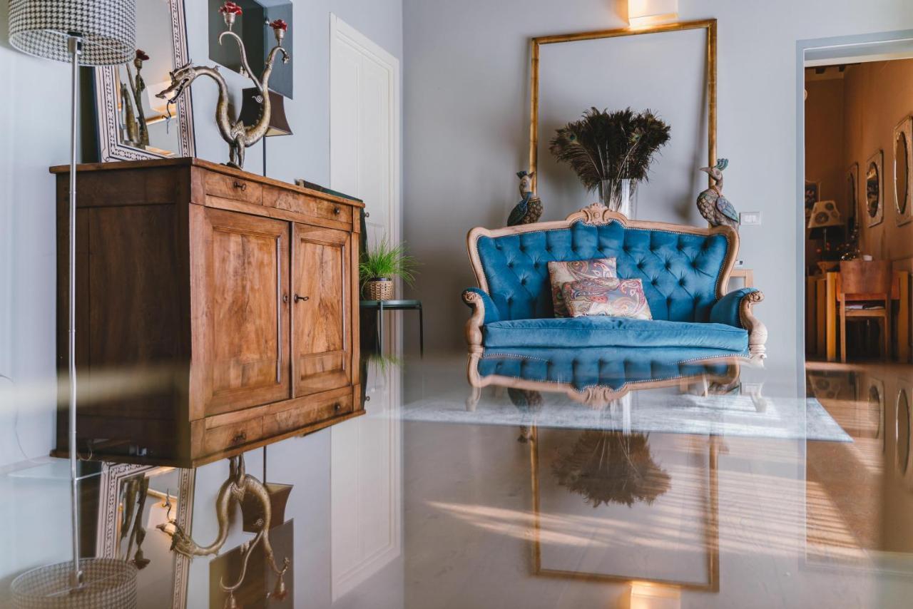 Duchess Boutique De Charme Bed & Breakfast ฟลอเรนซ์ ภายนอก รูปภาพ